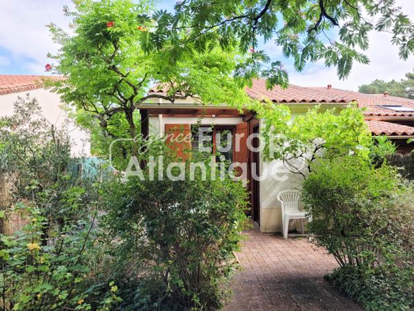 Maison mitoyenne d'angle de 41m² - Résidence calme - LA PALMYRE