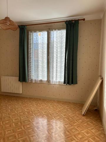 Maison centre bourg de Bouère 4 pièce(s) 100 m2