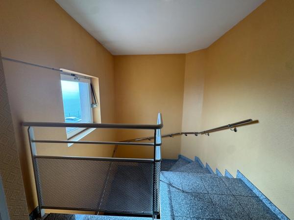 Immeuble à vendre BETTANGE sur terrain de 11,53 ares avec grange