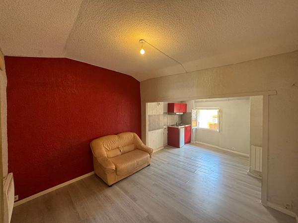 Gardanne centre ville - Appartement 2 pièces d'une surface de 30 m2.