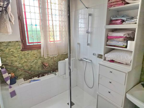 A VENDRE NANTES ZOLA PROCE Maison 5 chambres garage