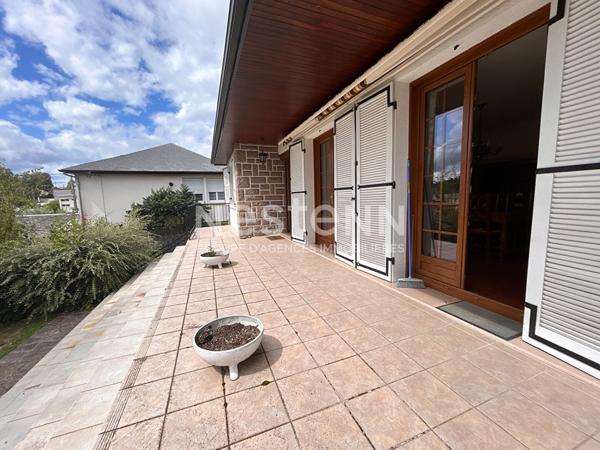 Maison * 6 Pièces * 180 M² * 19200 Ussel * 209000 €