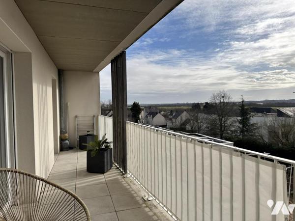 ST HERBLAIN BOURG - 2 CHAMBRES - TERRASSE - ASCENSEUR - PARKING