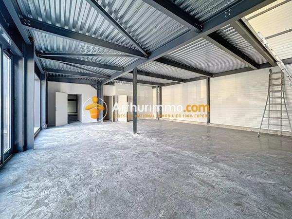 Location Local commercial 417 m2 à Bourgoin-Jallieu