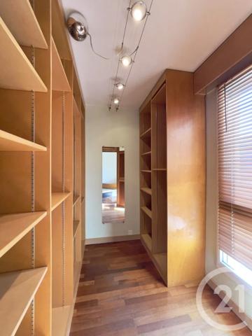 Appartement T3 à vendre  3 pièces - 78 m 2   VILLEURBANNE  - 69