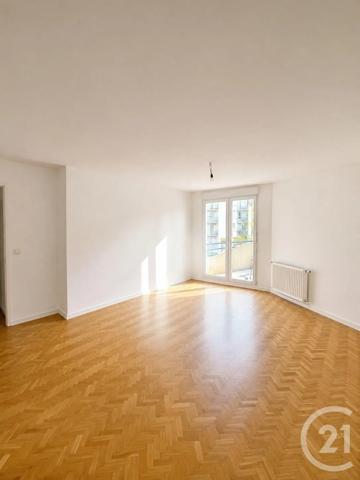 Appartement T3 à vendre  3 pièces - 78 m 2   VILLEURBANNE  - 69