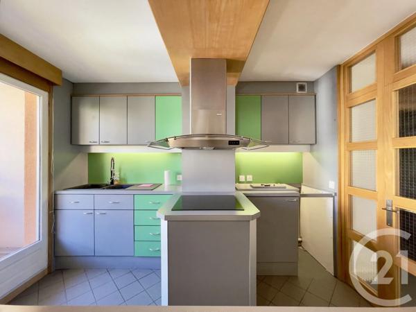 Appartement T3 à vendre  3 pièces - 78 m 2   VILLEURBANNE  - 69