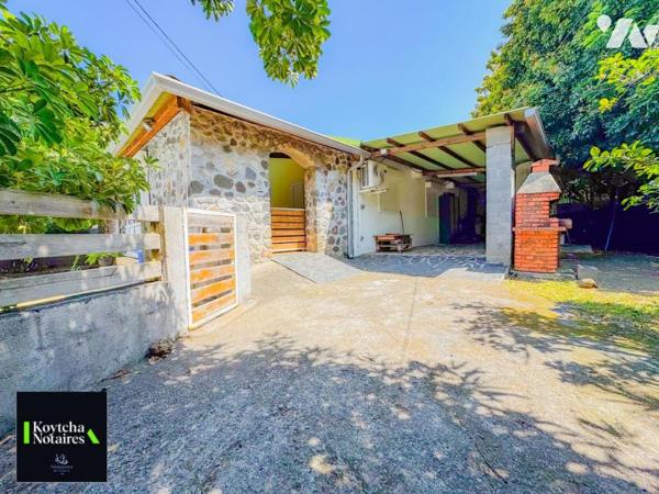 SAINT-PIERRE Maison de 180m² de plain-pied T5/6