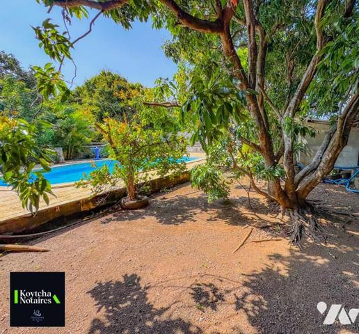 SAINT-PIERRE Maison de 180m² de plain-pied T5/6