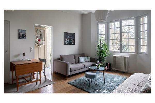 Vivre dans une maison, c'est choisir la liberté d'un jardin et le calme pour se ressourcer.