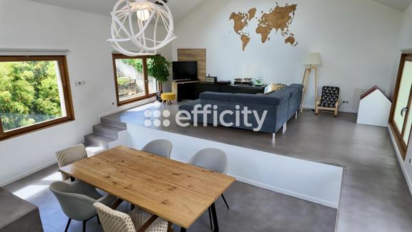 Maison
         7 pièces
        - 170 m² 329 000 € *