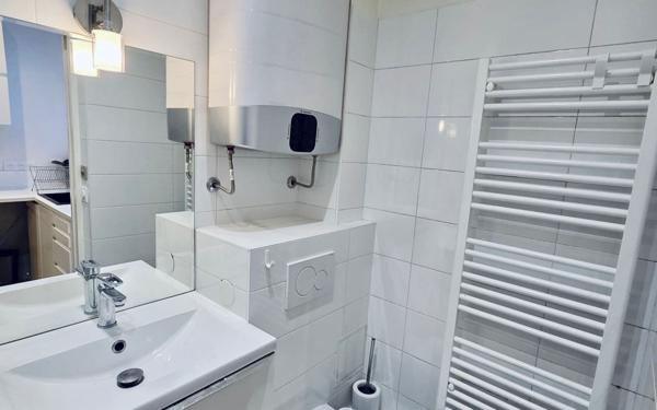 Appartement à louer    1 pièce • 25 m2 Paris 17