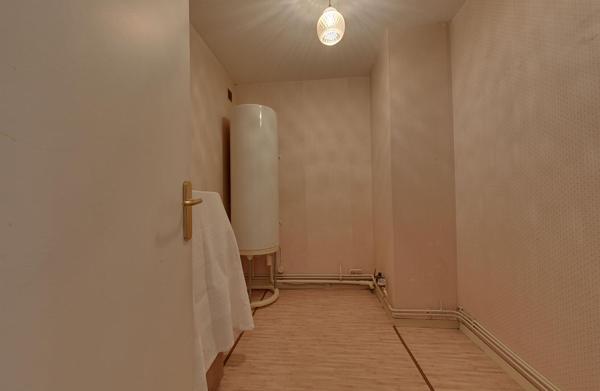 MONTAUBAN, centre ville, T4 traversant, ascenseur au palier, garage, loggia