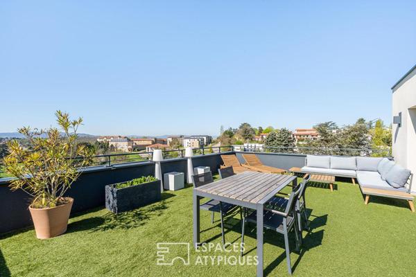 Dernier étage avec terrasse plein sud et garage