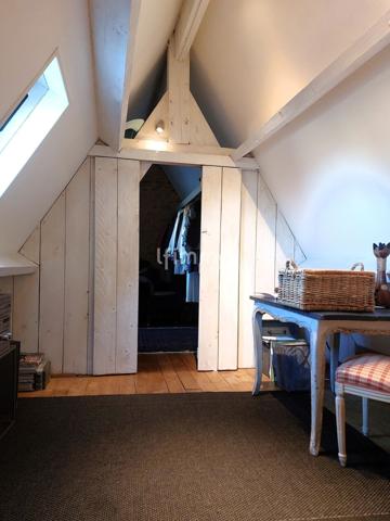 Maison en pierre de 97m² avec piscine sur un terrain de 1651m²