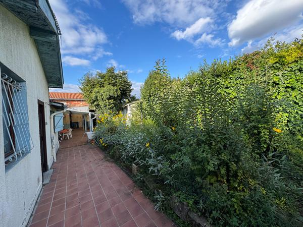 33150 Cenon - A vendre Maison avec jardin de 86m2 à rénover