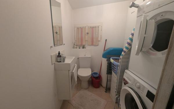 Maison à louer    3 pièces •  Uzès