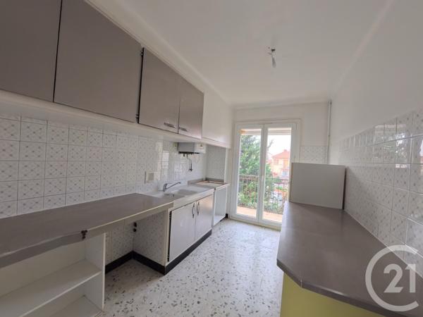 Immeuble à vendre  242 m2 PERPIGNAN - 66