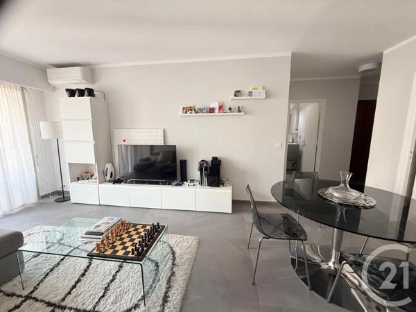 Appartement à vendre  2 pièces - 54,17 m 2   MENTON  - 06