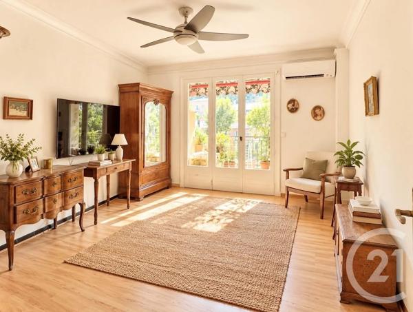 Appartement à vendre  2 pièces - 54,17 m 2   MENTON  - 06