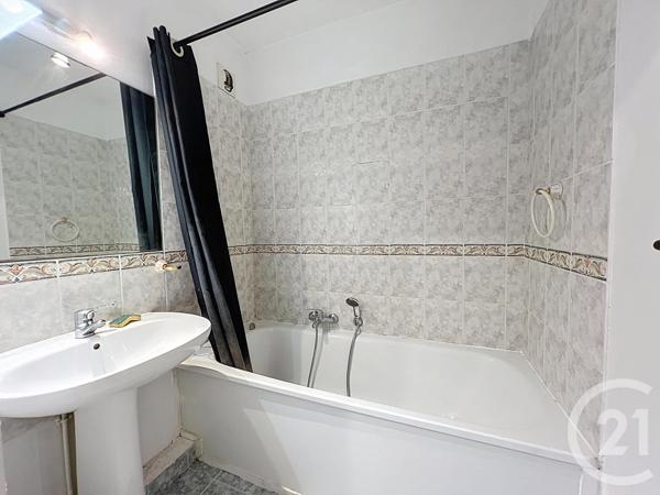 Appartement F2 à vendre  2 pièces - 38 m2 MOUGINS - 06