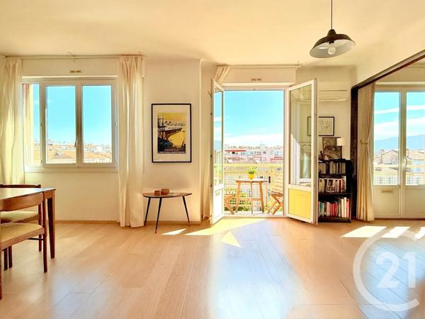 Appartement F3 à vendre  3 pièces - 78 m 2   MARSEILLE  - 13004