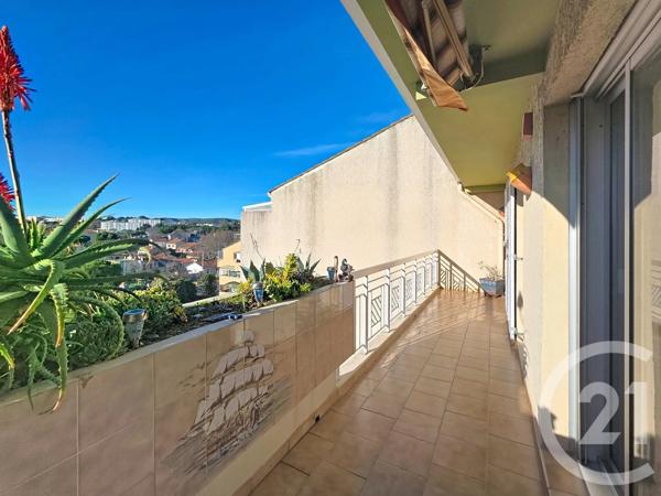 Appartement T3 à vendre  3 pièces - 69,21 m 2   MARSEILLE  - 13009