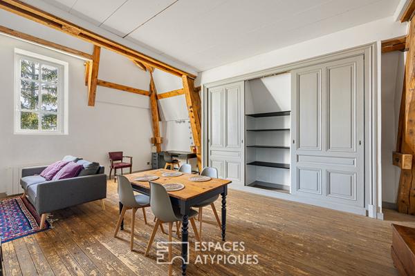 Duplex de caractère dans une bâtisse ancienne