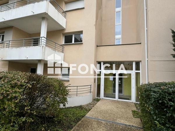 Location Appartement 2 pièces 37.5 m² - 1/25 RUE DES SICAUDS Saint Michel 16470