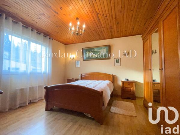 Maison 4 pièces de 120 m² à Ille-sur-Têt (66130)