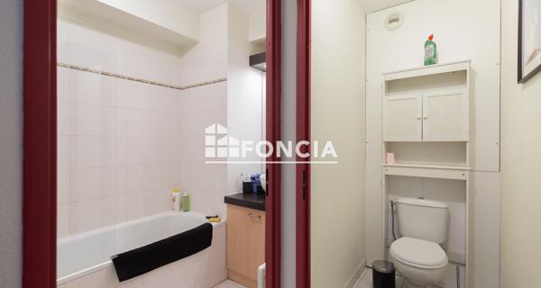 À vendre Studio 25.48 m² - Tarbes 65000