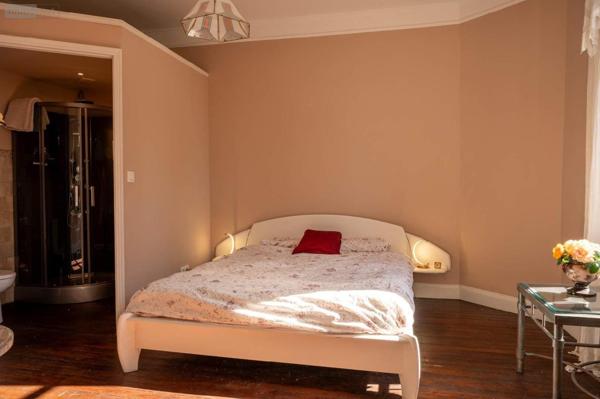 Maison à vendre à Ribérac en Dordogne (24600), ref : 077/1551