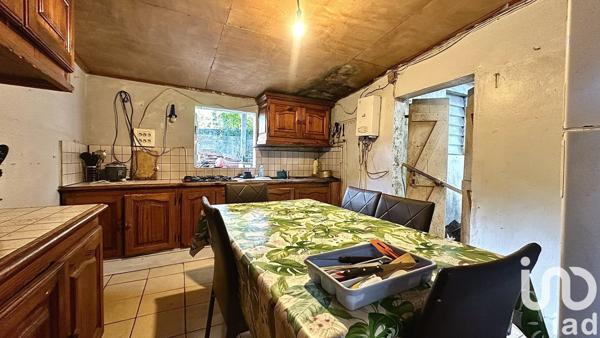 Maison 4 pièces de 84 m² à Saint-Louis (97421)