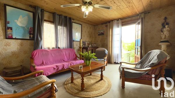 Maison 4 pièces de 84 m² à Saint-Louis (97421)