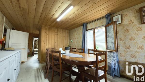 Maison 4 pièces de 84 m² à Saint-Louis (97421)