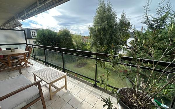 Appartement à vendre    3 pièces • 67,25 m2 La Varenne - Saint-Maur-des-Fossés