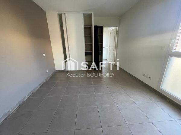 T2 avec terrasse et box fermé en sous sol