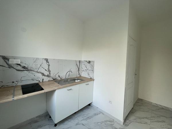 Location appartement Valenciennes - 1 pièce(s) - 24 m² - 432 €/mois
