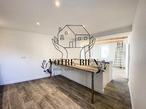 Location d'une maison de village T2 à VOLX TERRASSE ET GARAGE
