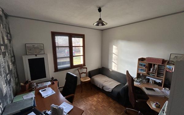 Maison à vendre    4 pièces • 121 m2 Viriat