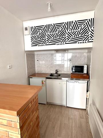 Spécial investisseurs - F2 lumineux sans travaux - cave et parking