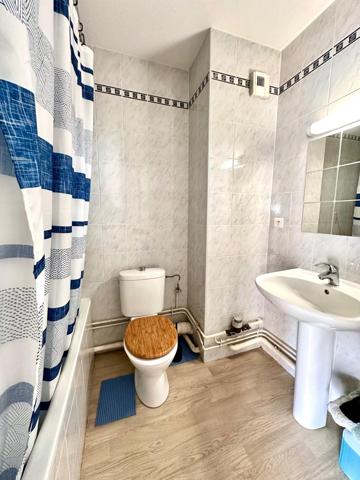 Spécial investisseurs - F2 lumineux sans travaux - cave et parking