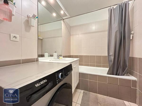 Appartement à louer 3 pièces 65.26m² Villeurbanne (69100)