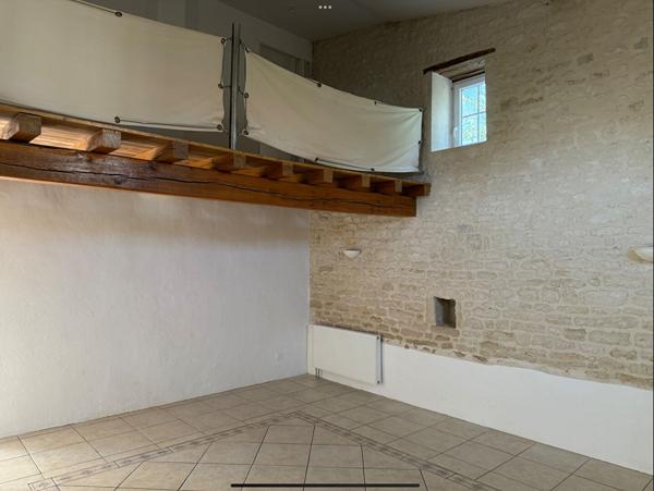 Maison Vouillé 6 pièces 157 m2, Vouille 79230