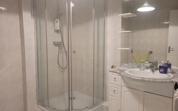 Appartement à vendre    3 pièces • 70,53 m2 Viroflay