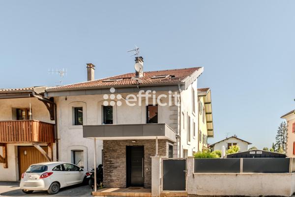 Maison
         4 pièces
        - 150 m² Exclusivité 480 000 € *