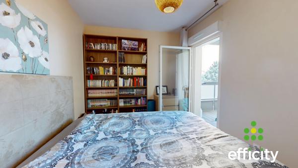 Appartement
         3 pièces
        - 61 m² 264 000 € *