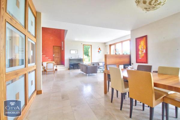 Maison à vendre 6 pièces 258.82m²