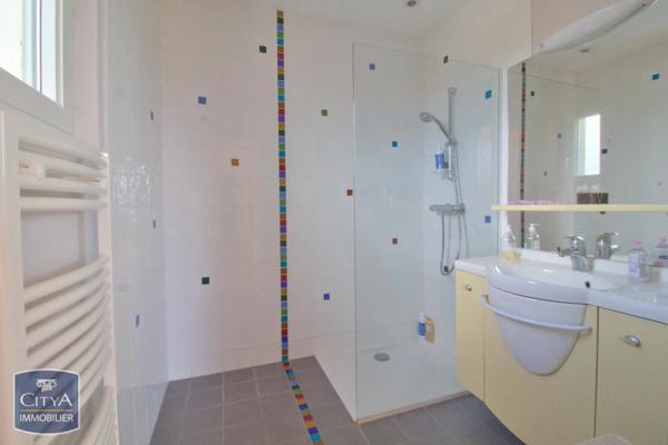 Maison à vendre 6 pièces 258.82m²