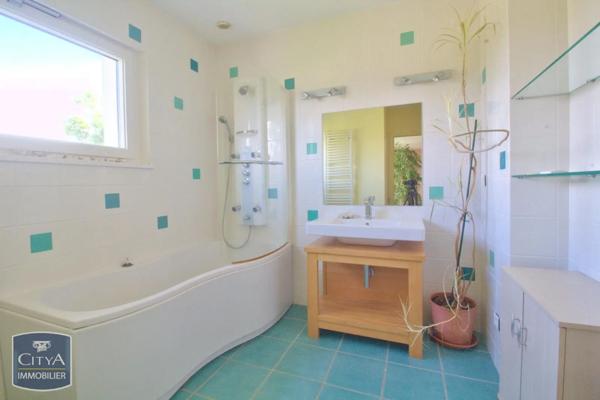 Maison à vendre 6 pièces 258.82m²